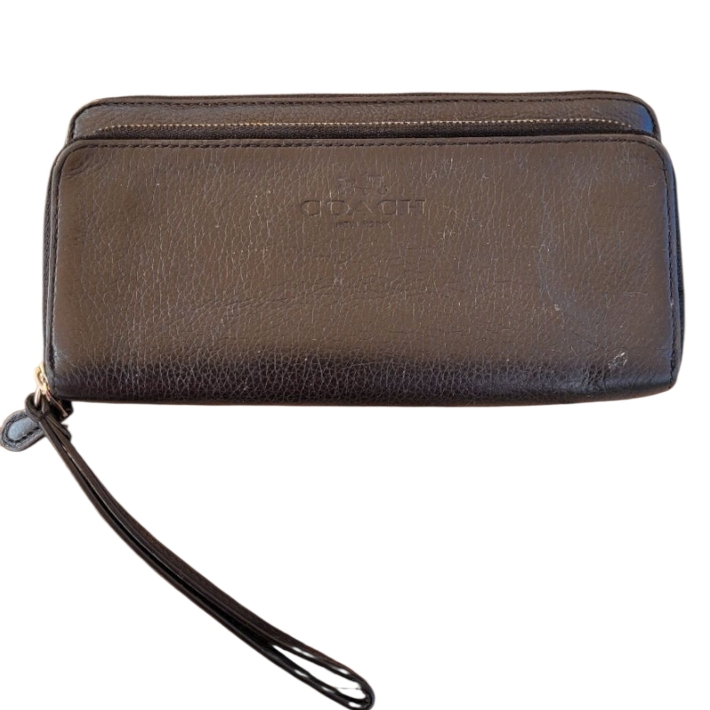 Fossil & Coach Wallets - Picture 5 of 7